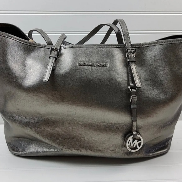 Michael Kors MK Signature Logo Large Tote Shoulder Handbag Purse - Picture 1 of 6